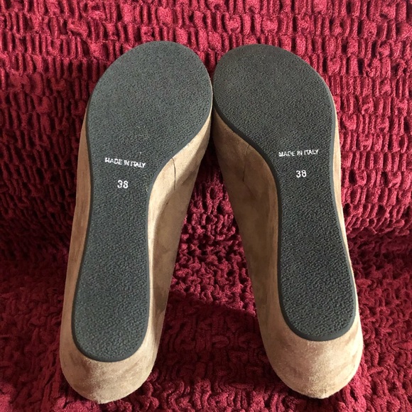 Never worn Canapé tan suede platform shoes. Made in Italy Size 7.5 (38). $80.00 - Picture 4 of 4